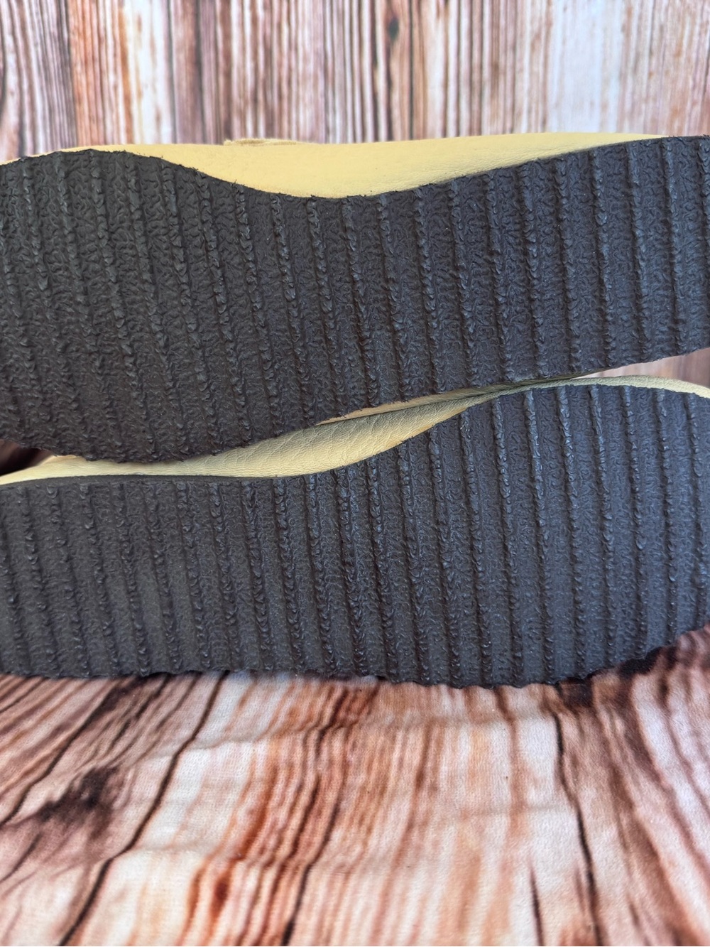 Minnetonka Deerskin Moccasins - Gore Front - Picture 7 of 10